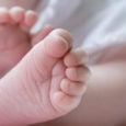 Επίδομα γέννησης 2000 ευρώ για κάθε παιδί που γεννιέται στην Ελλάδα
