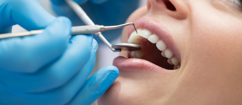 Ανεμβολίαστοι. Υποχρεωτικό rapid test 48 ωρών για επίσκεψη σε οδοντίατρο