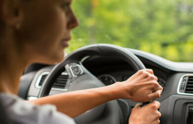Άδεια οδήγησης από 17 ετών και άλλες αλλαγές στο νέο σχέδιο νόμου
