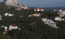 αυθαίρετα