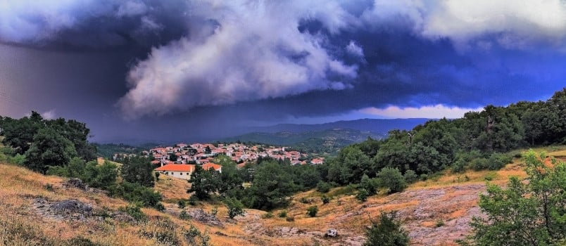 Βερτίσκος. Καταπράσινοι οικισμοί