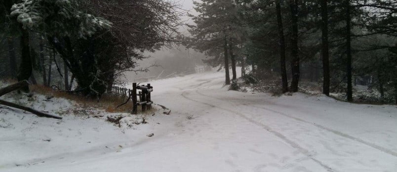 Κλειστοί δρόμοι και αντιολισθητικές αλυσίδες