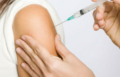 Παρατείνεται η επίδειξη βεβαίωσης εμβολιασμού εργαζομένων
