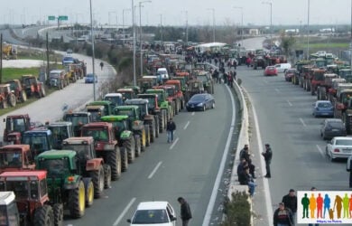 Αγρότες. Κλειστοί δρόμοι τώρα στην Αθήνα